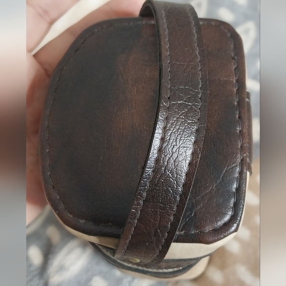 Vintage Gucci Leather Flask Holder - Picture 8 of 8